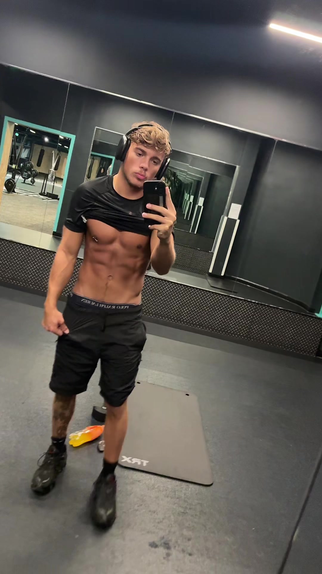 @Dylansowerby