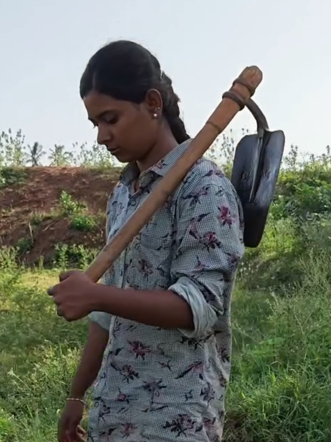 @vinothini