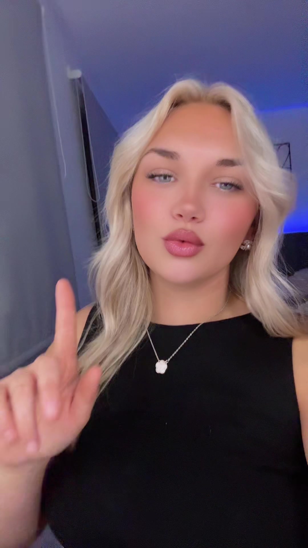 @Ren&egrave;e Aitken