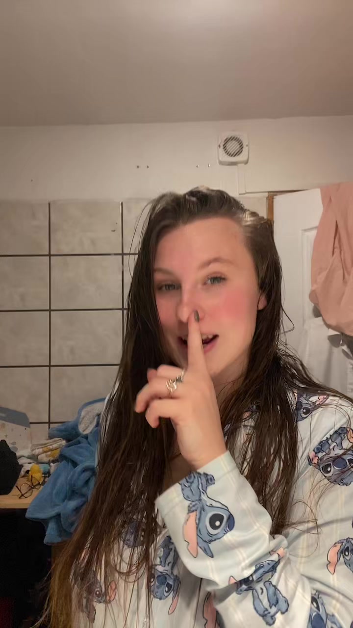 @Clara