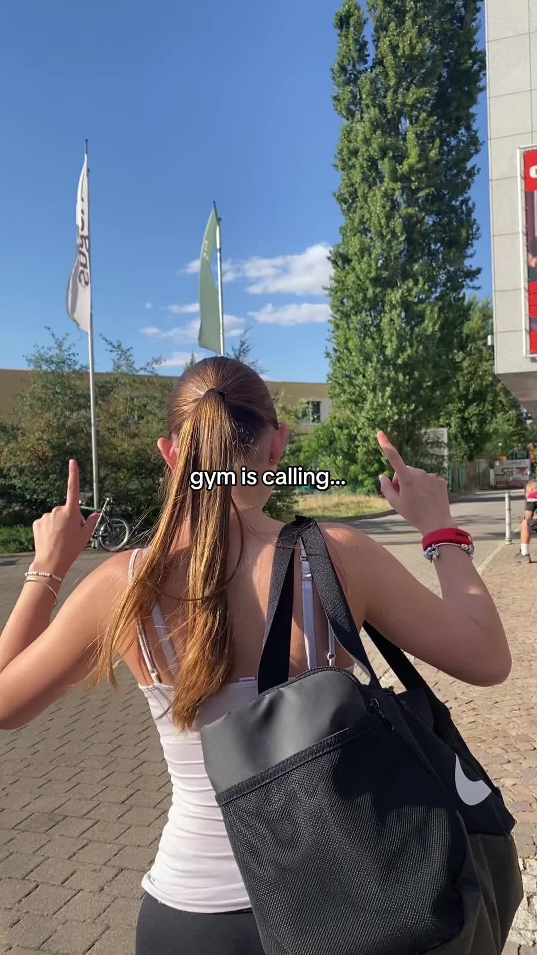 @🤎