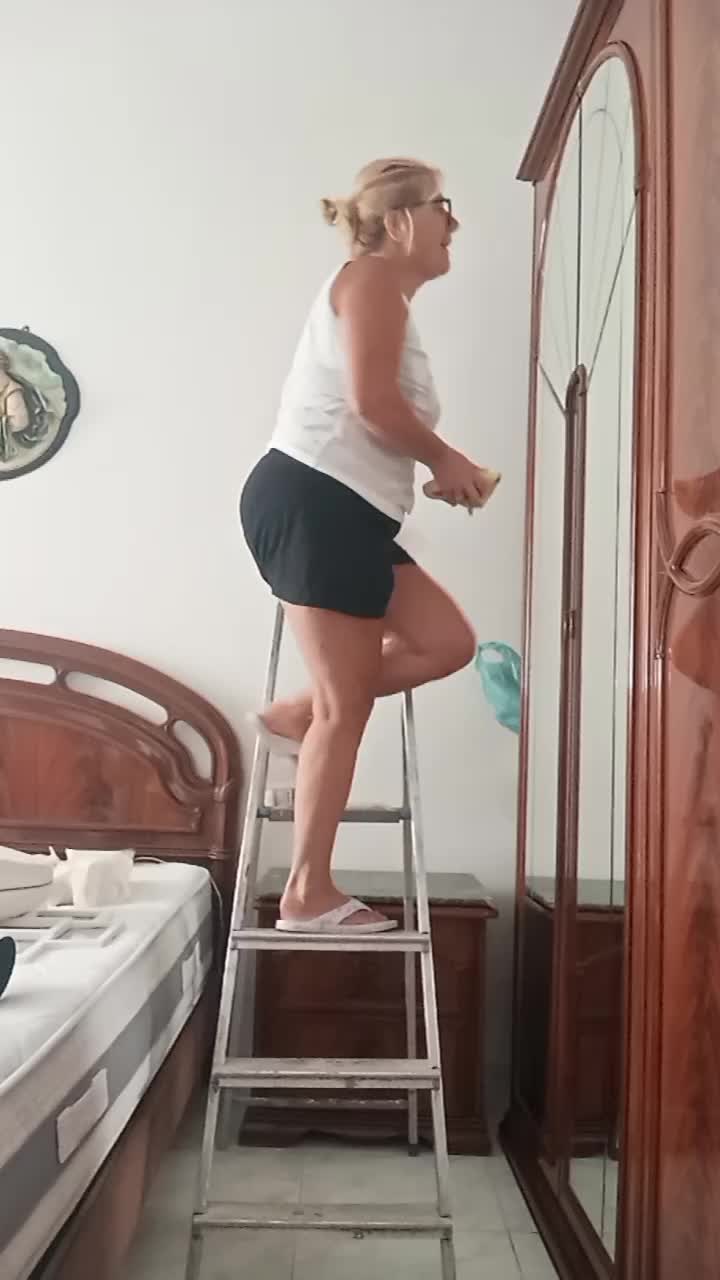 @annabionda70