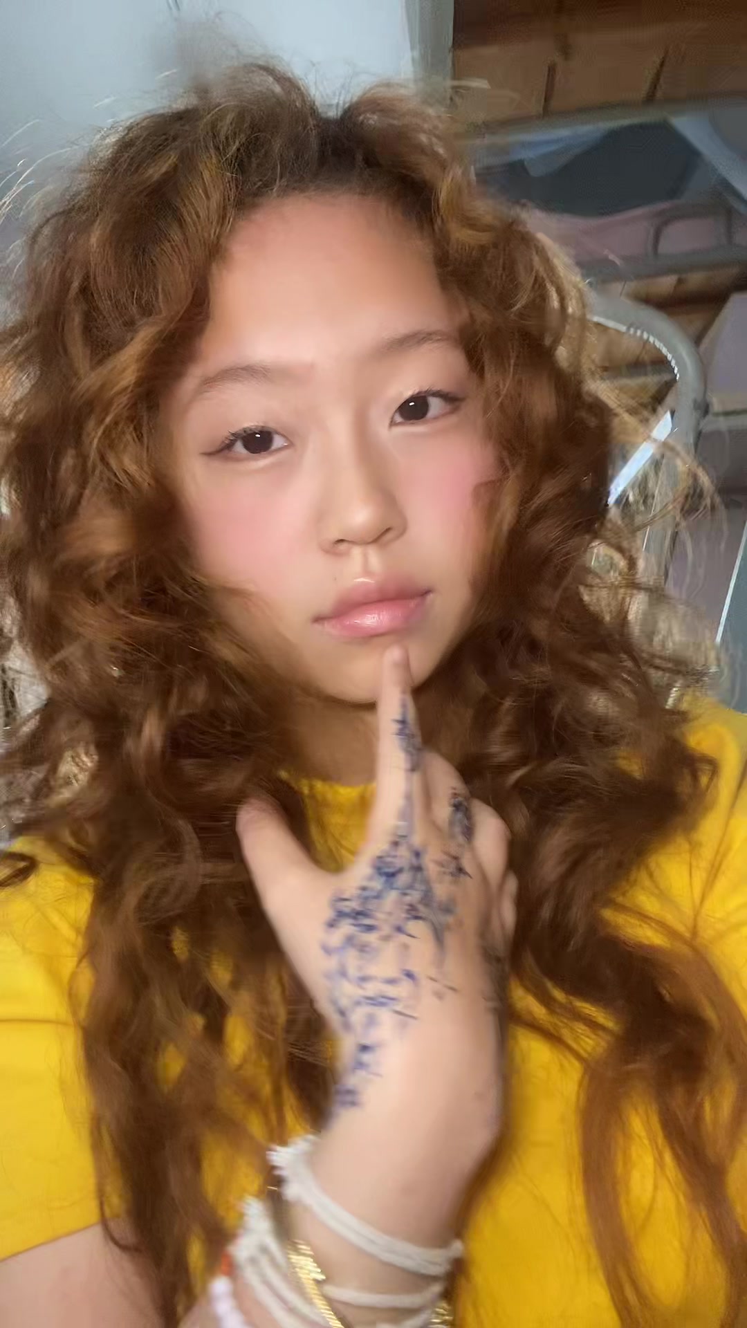 @Zigniab Thoj(ໝອກ)