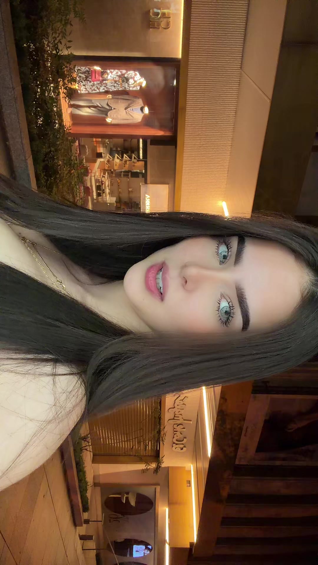 @Sabrina salvatierra👀