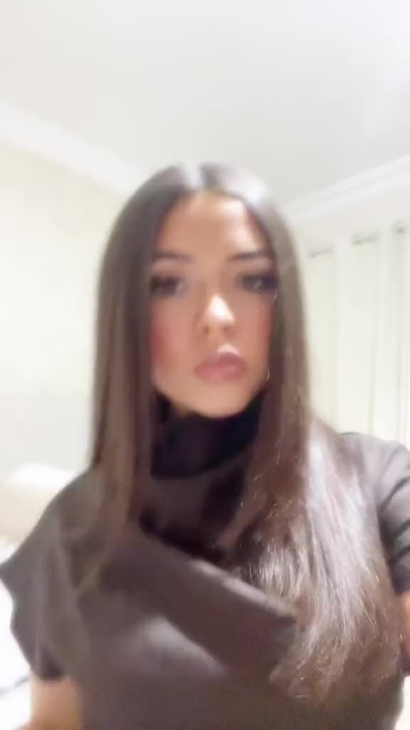 @️𝑳𝑫🍸✨🦢💫