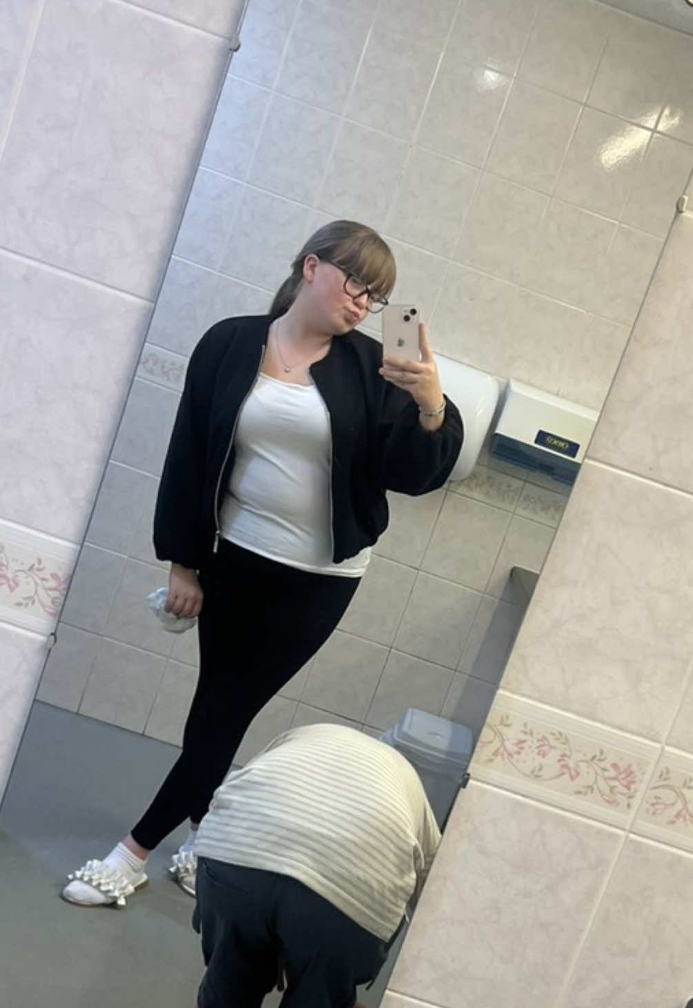 @ℒ𝒶𝒸𝒾🤍
