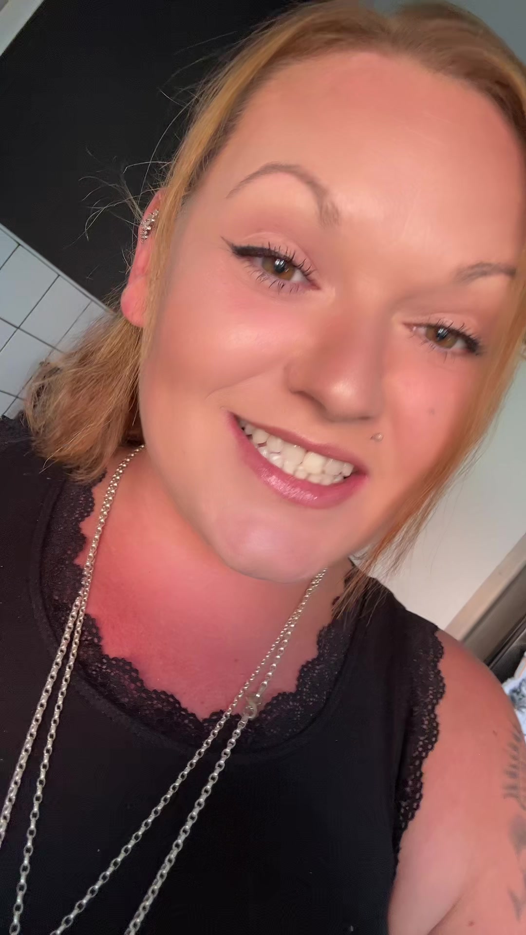 @JadeeBeann