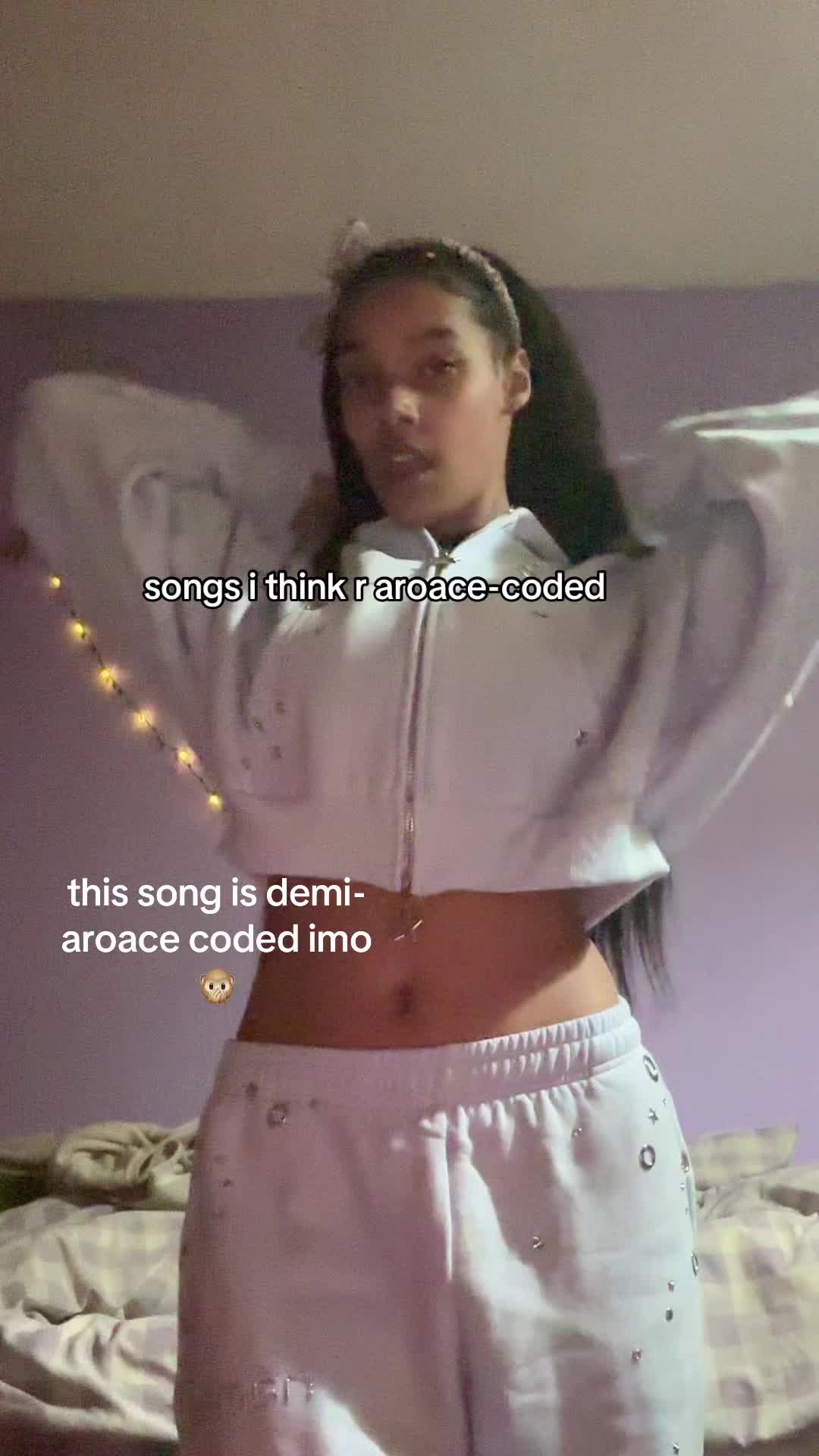 @asexualbarbie