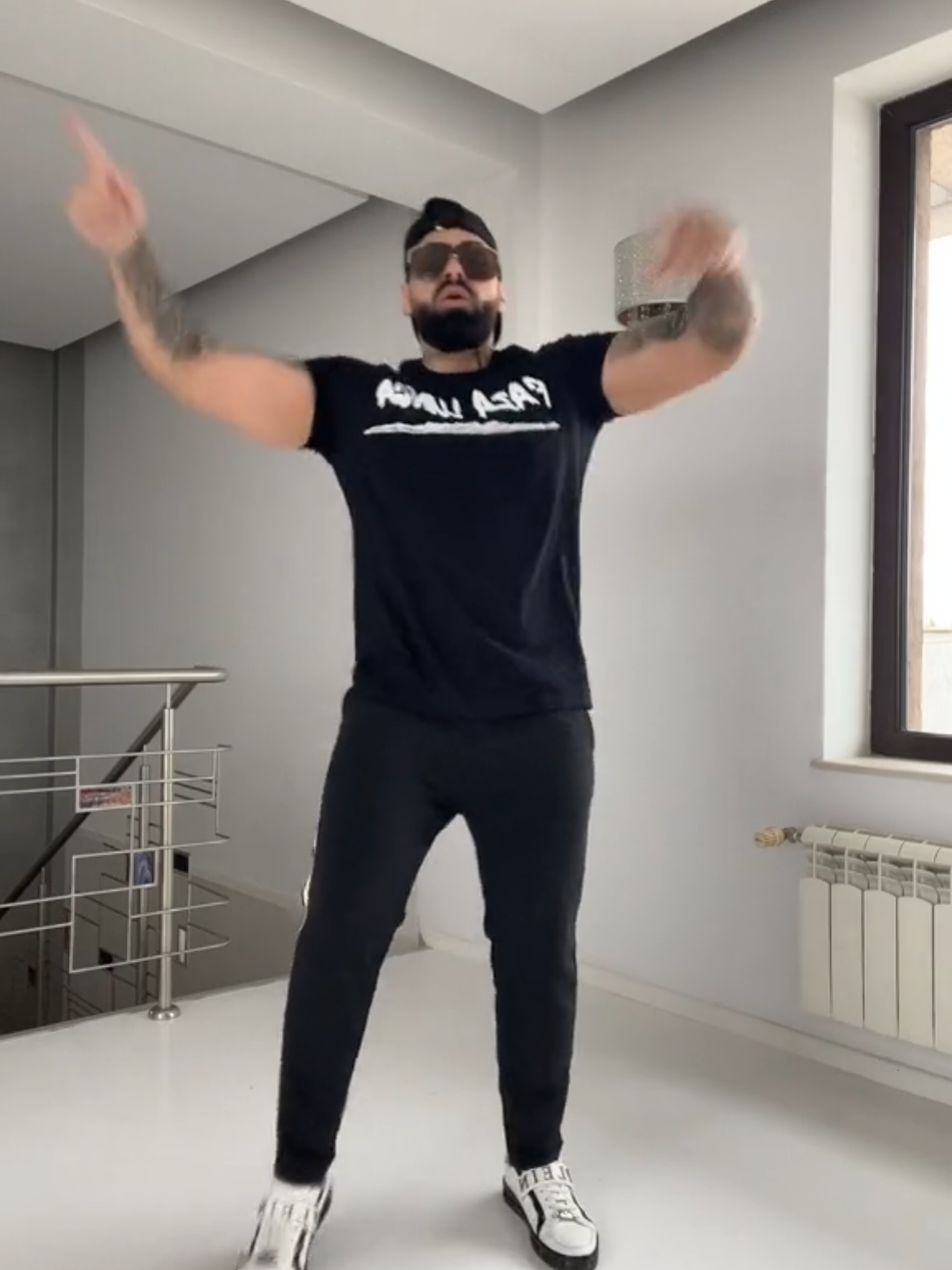 @real_t1b1