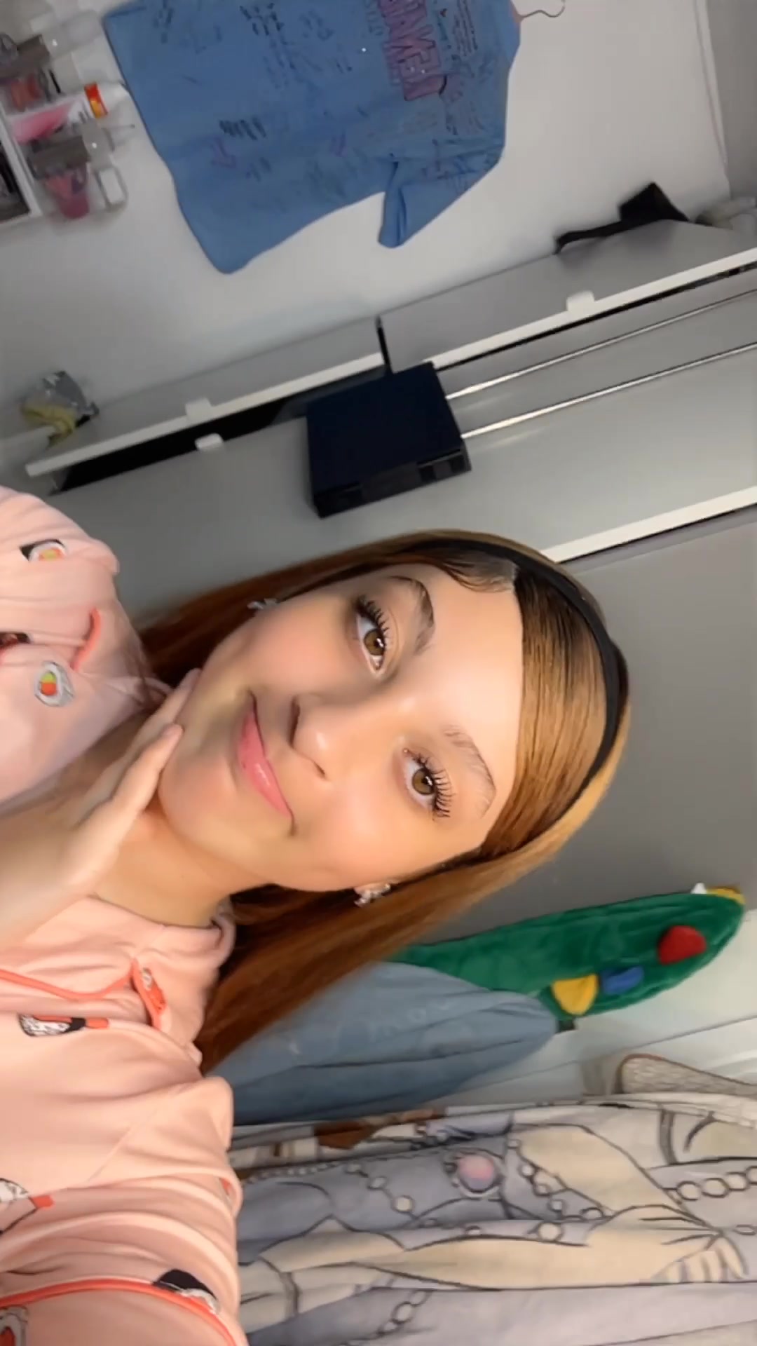@5
