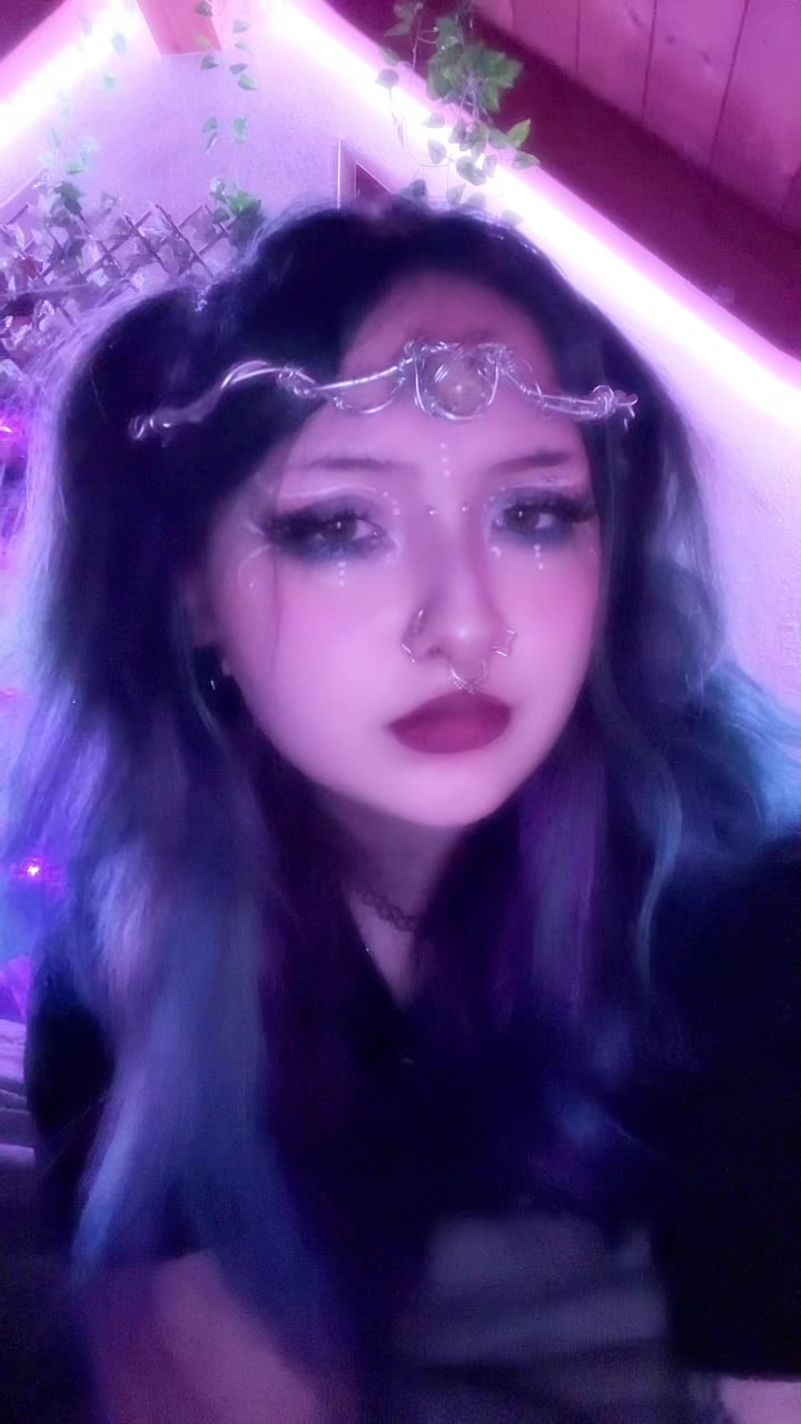 @꩜｡𖣂𝓦𝓲𝓵𝓵𝓸𝔀✮☮︎ &deg;☾