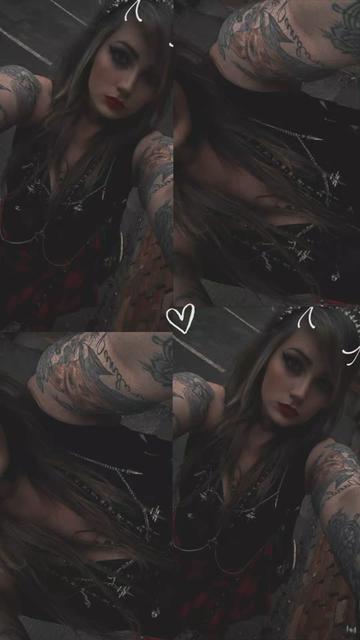 @HayleyCakes