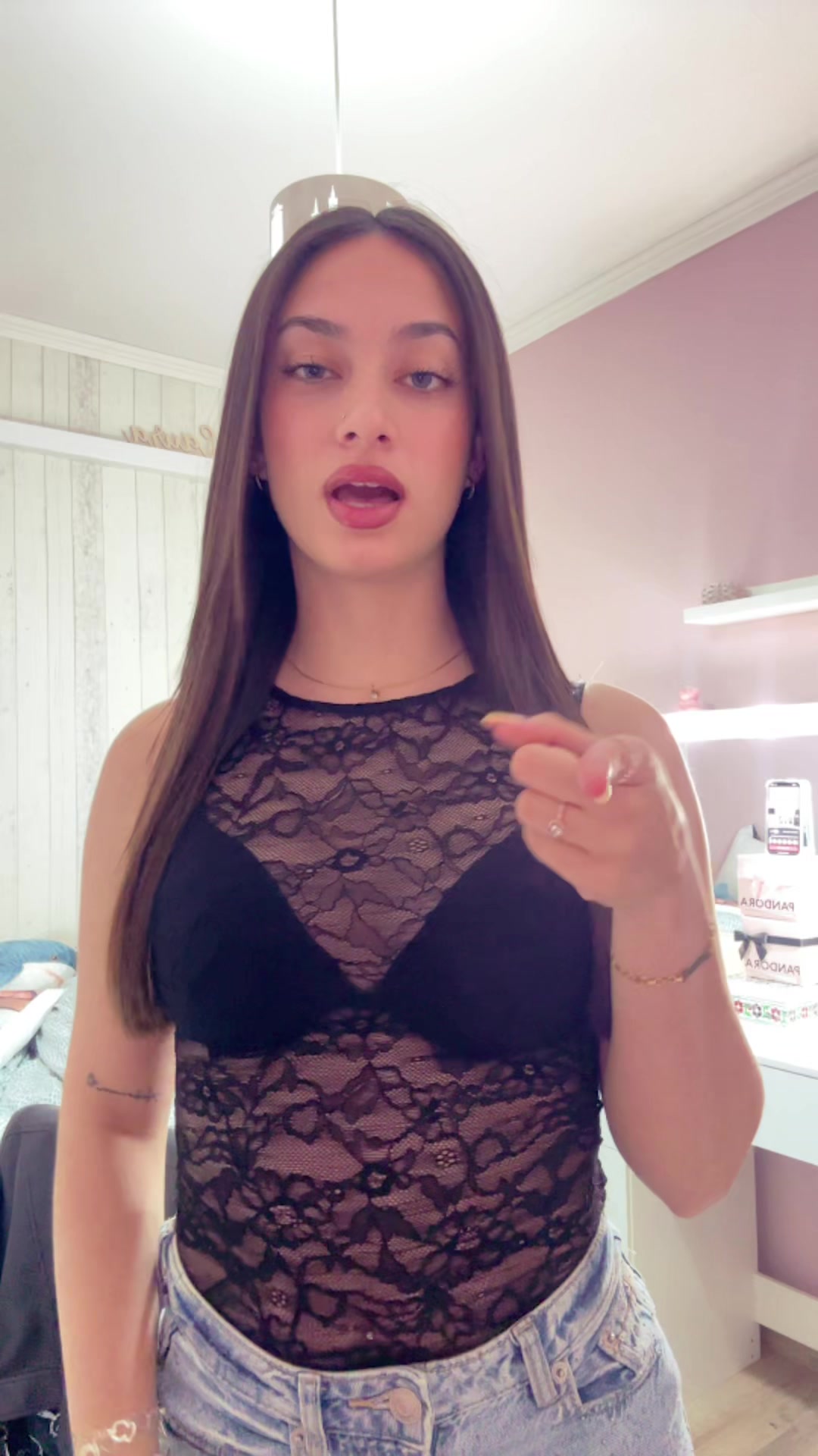 @Anna Rold&aacute;n