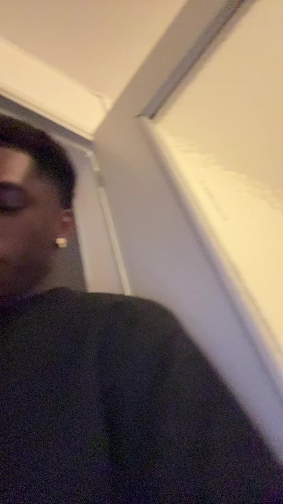 @𝐑𝟐 𝐱 𝐁𝟐