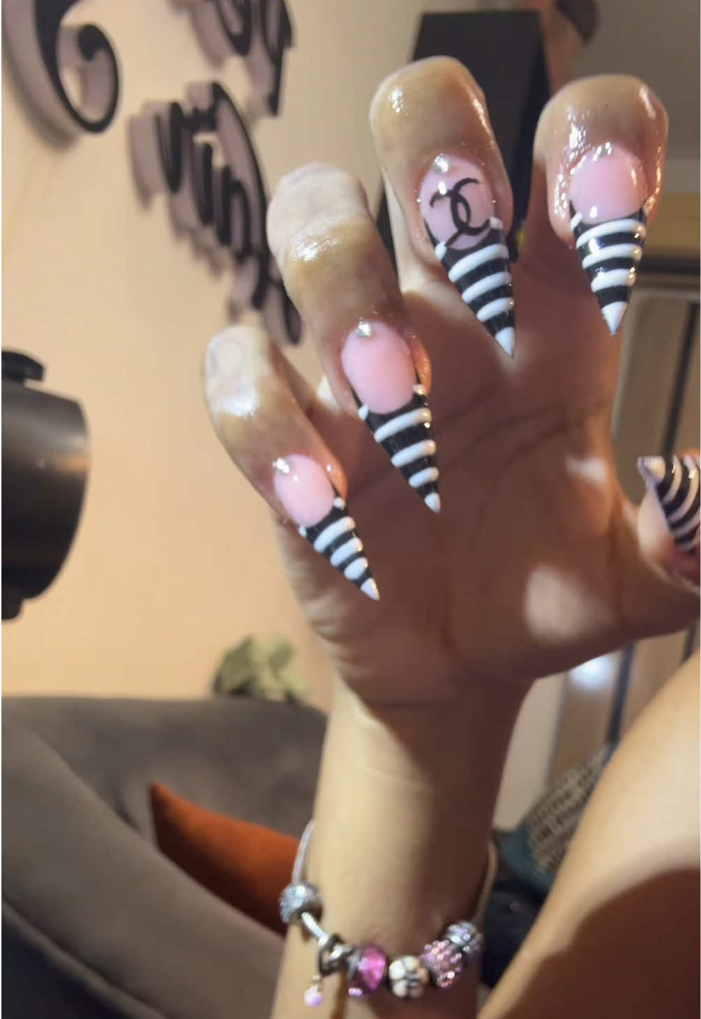@User0212061994