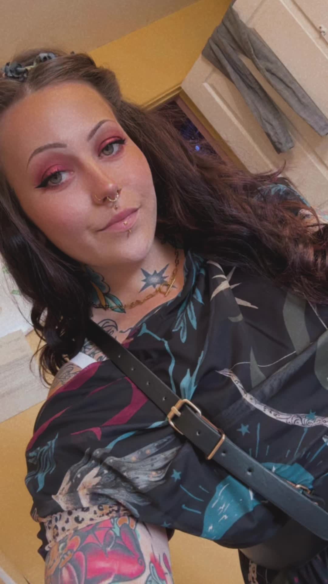 @Kels✨🌷🌞🌙⚡️🔮🧿🪩🖤🩷