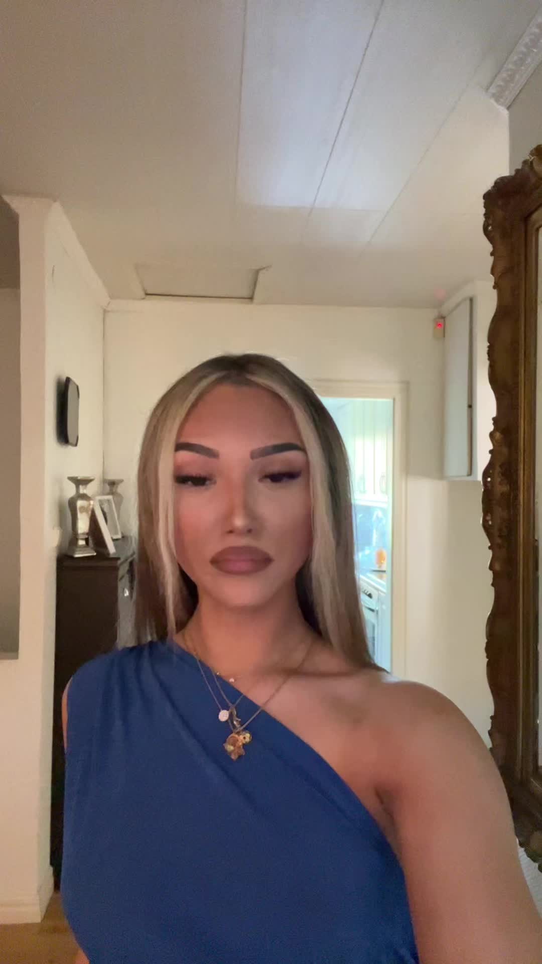 @🫐🐙