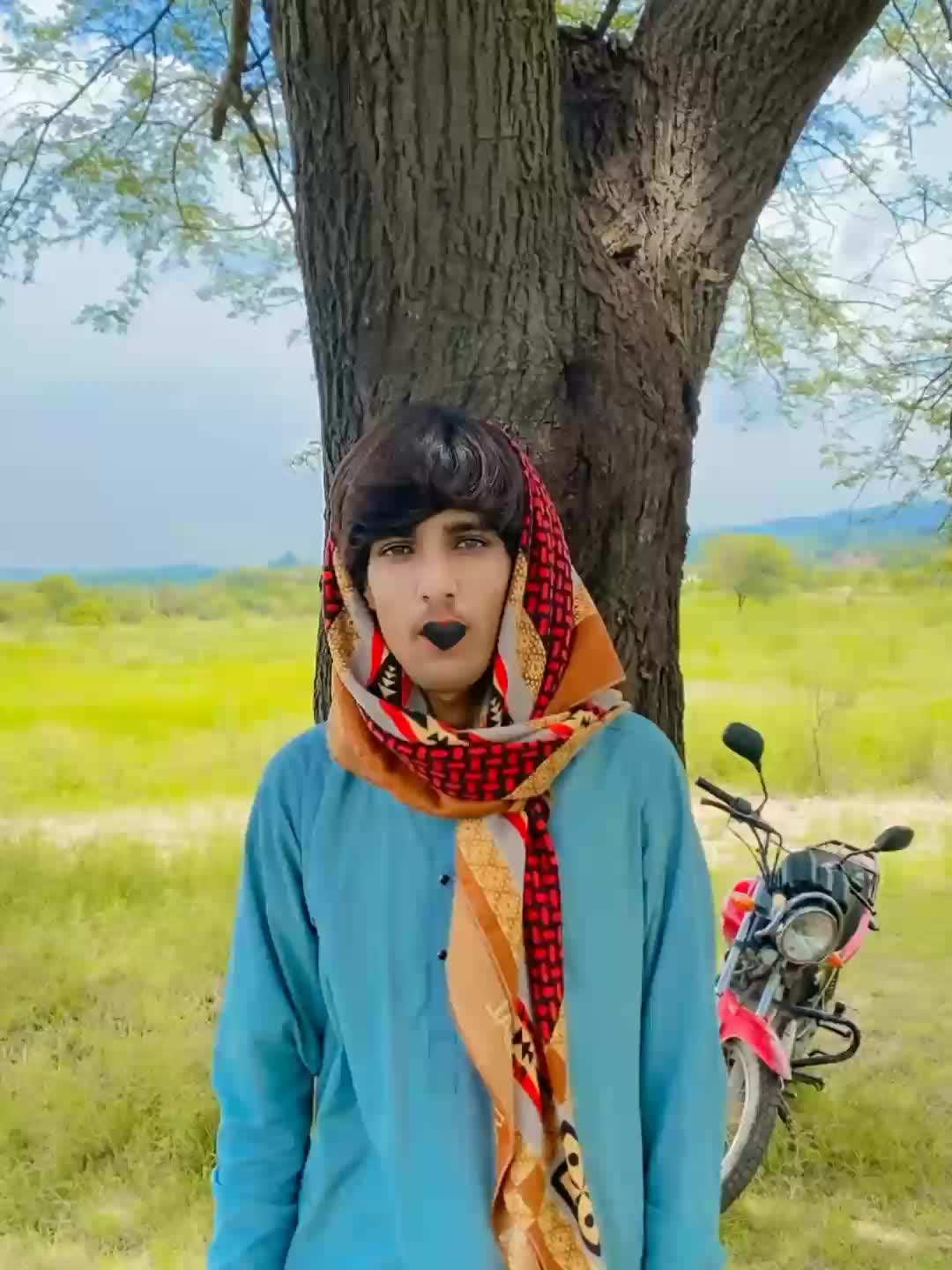 @🇸𝐀𝐋𝐈𝐇 🇬𝐔𝐋𝐋𝐈