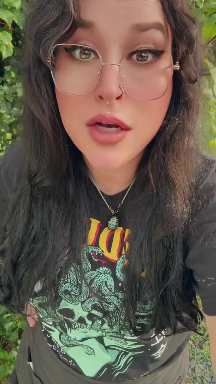 @Misschevious