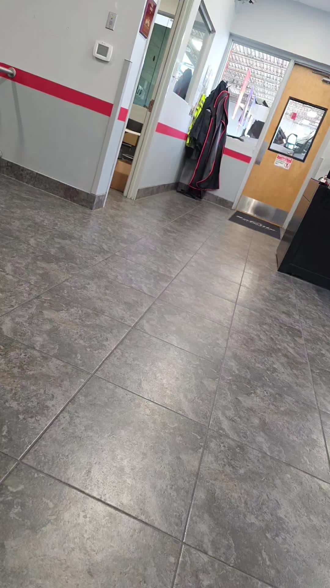 @Victoria