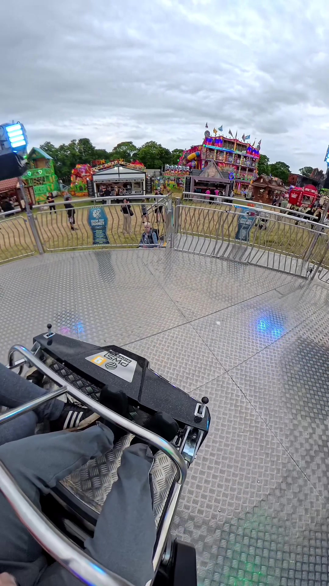@funfairrides360