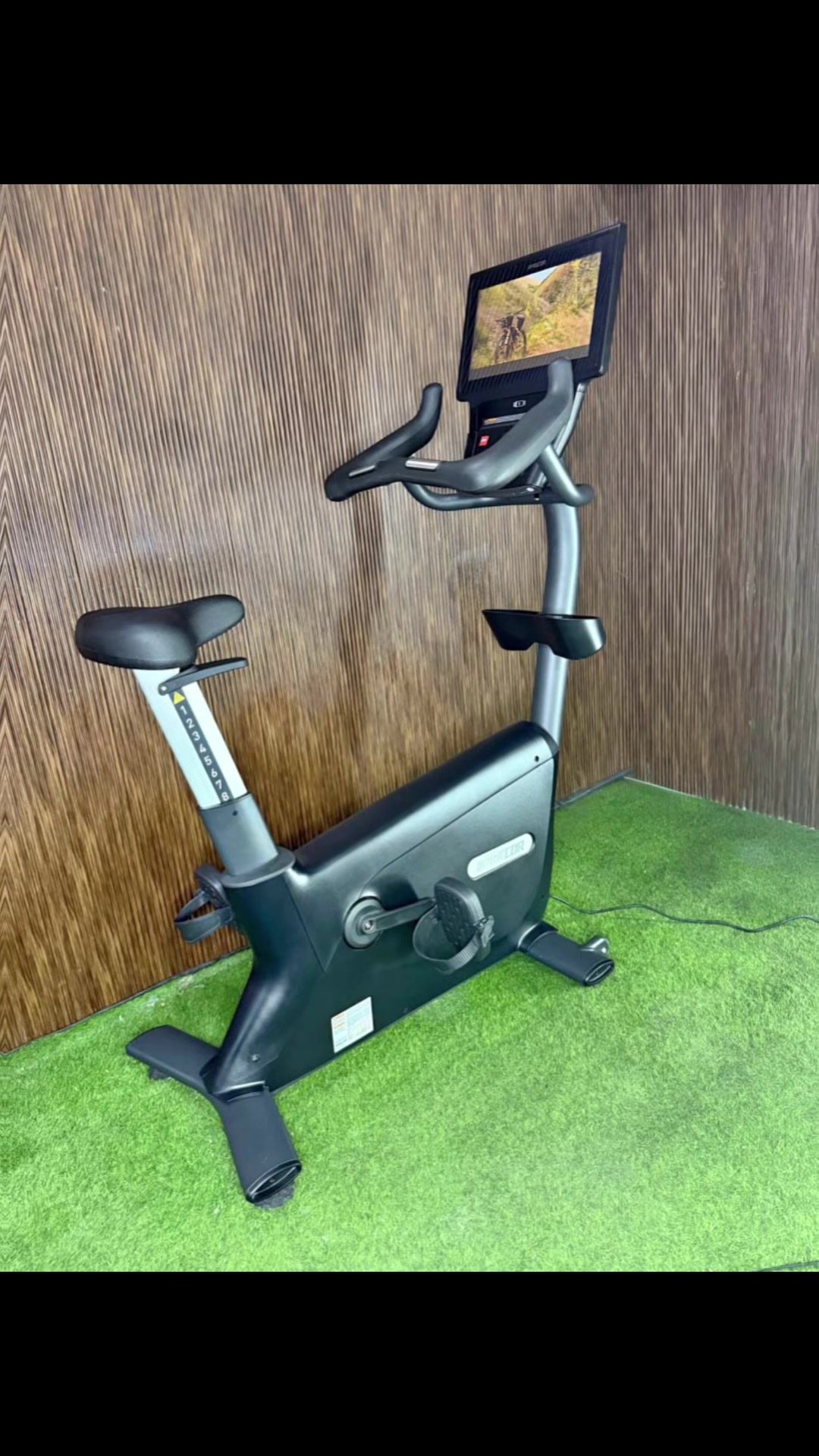 @UAE GYM MACHINES