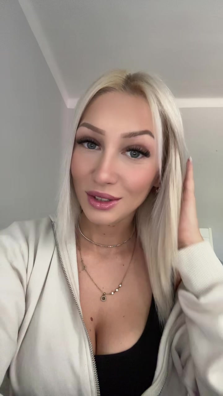 @Szabó Dorina