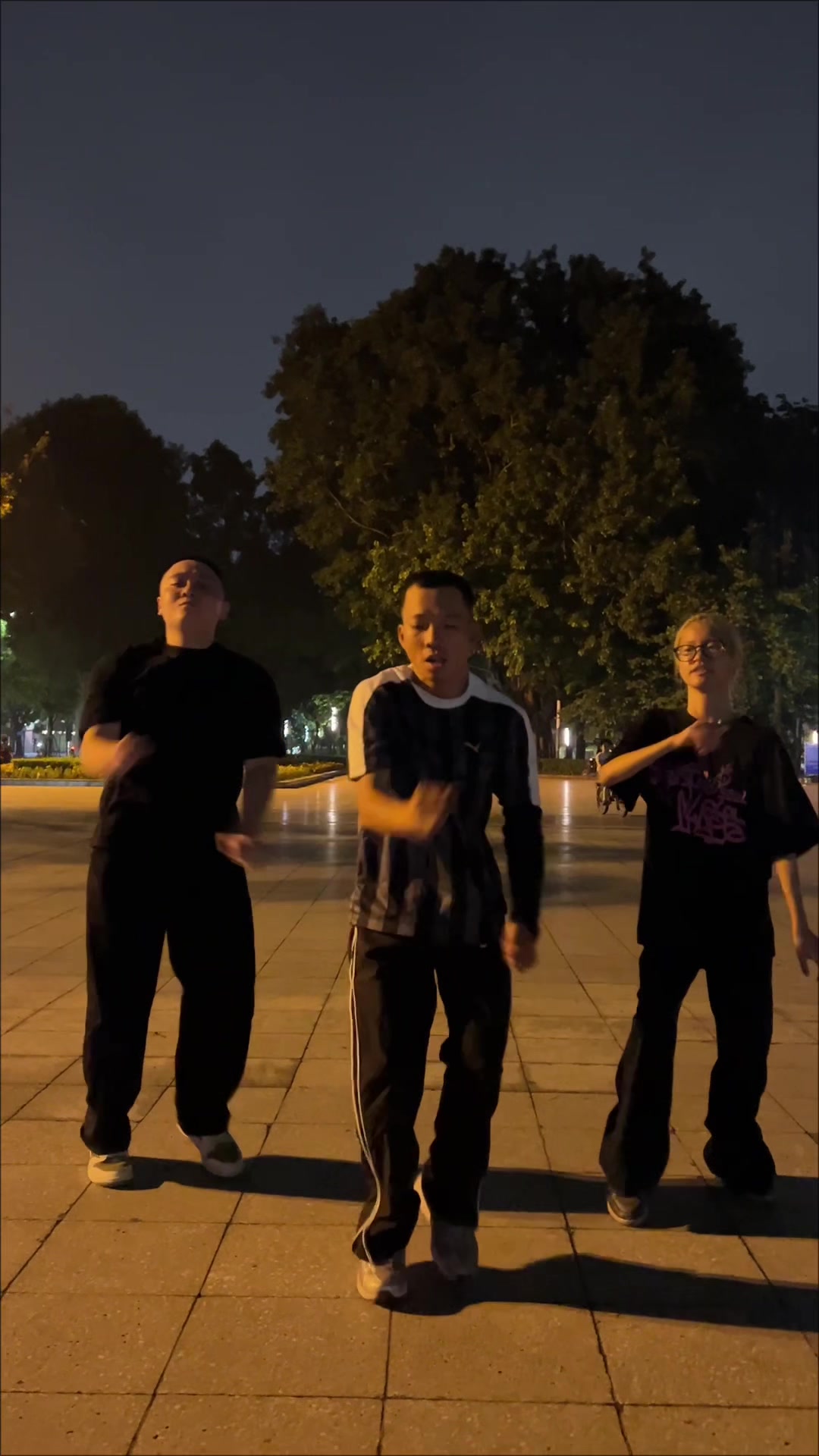 @Công Zẻo 🐍