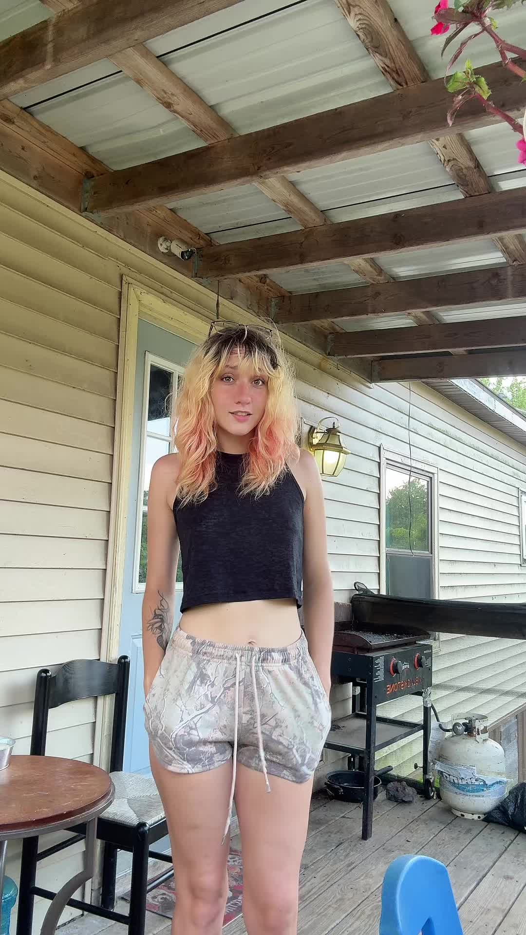 @notbakedtiara