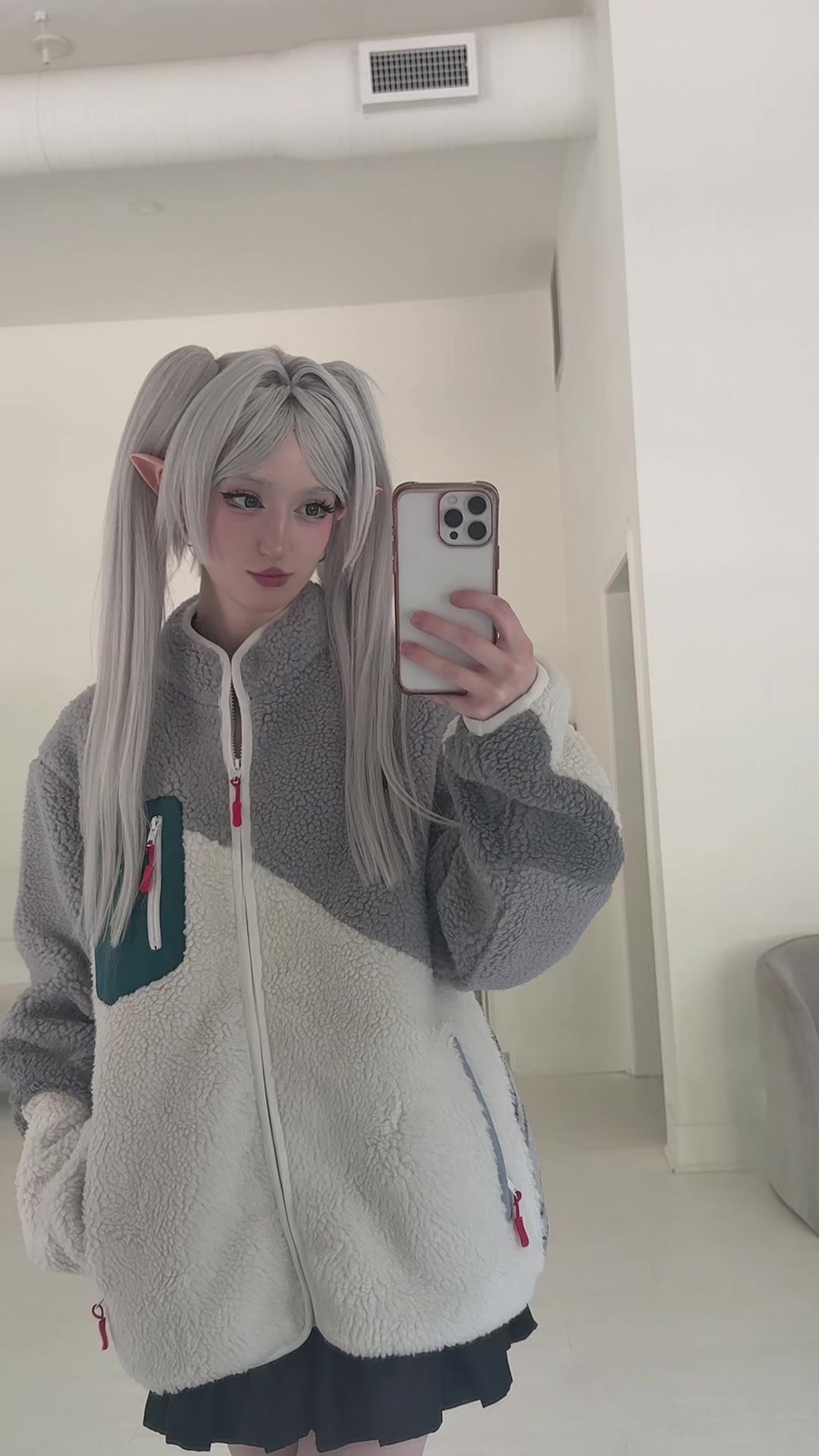 @moekittiez