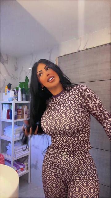 @Mela_curro18