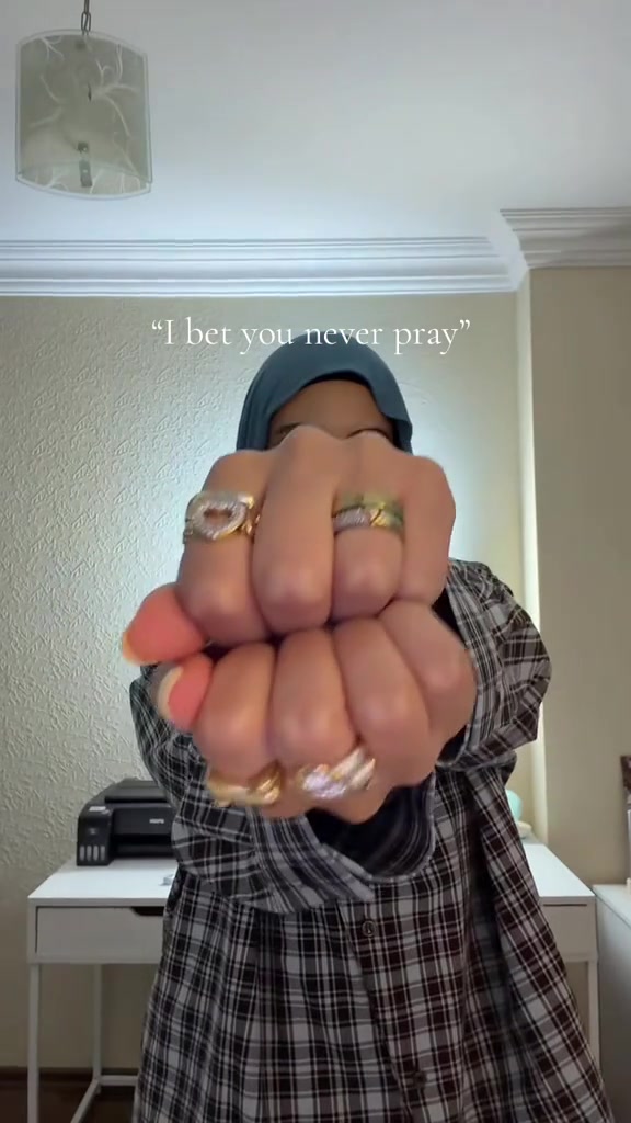@Nailbea Nails