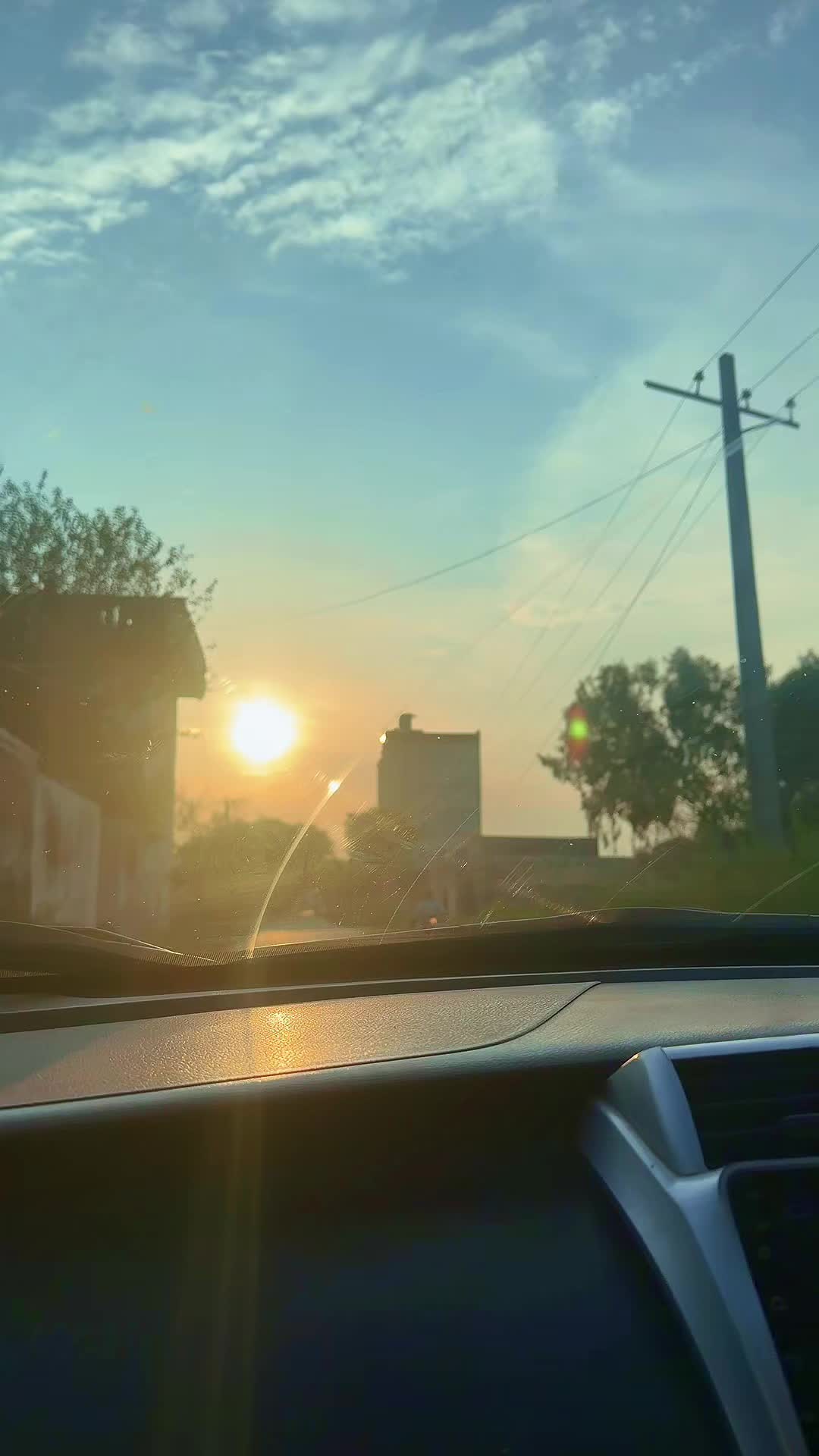 @Zoii 🇵🇰🇬🇧