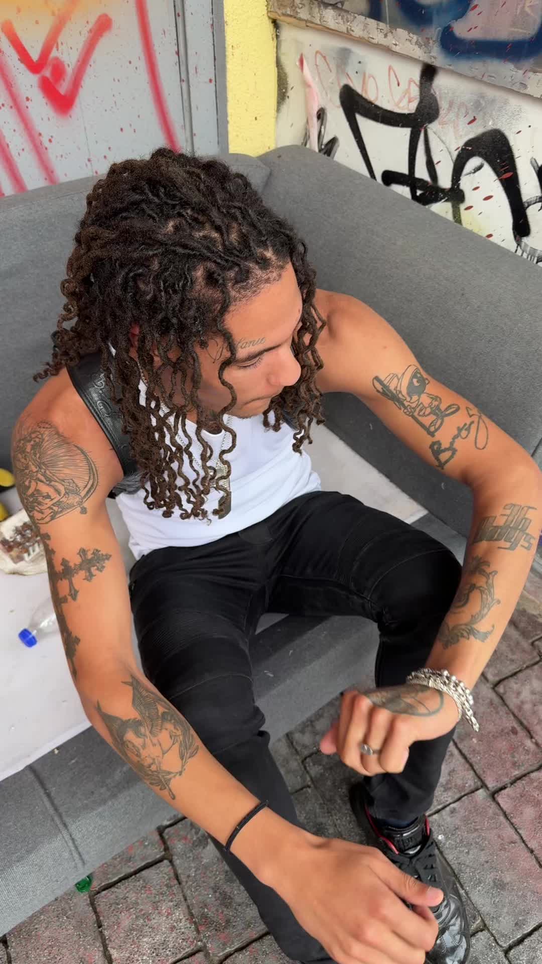@Zackavelli