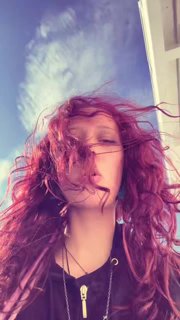 @annarchija