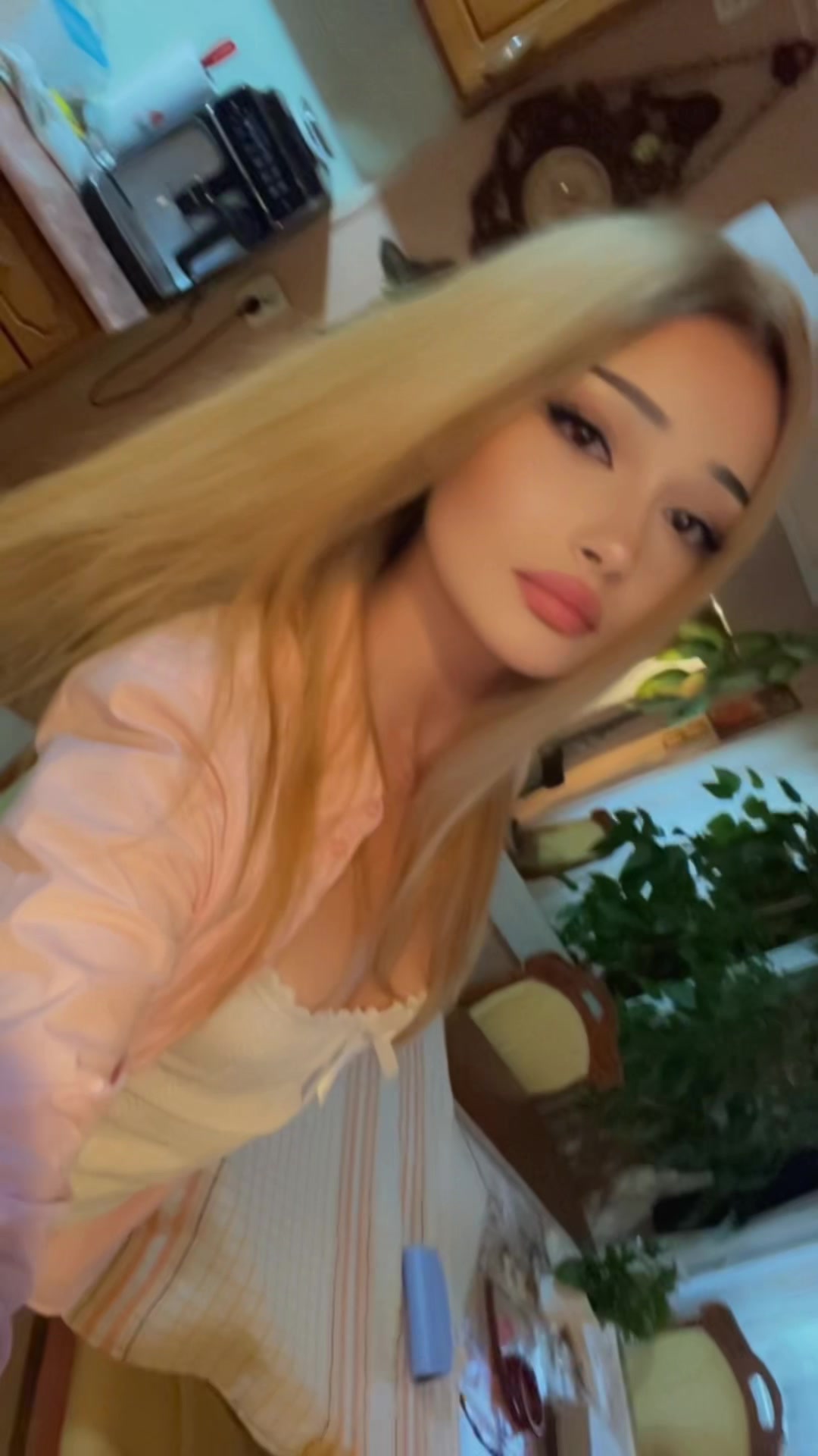 @cezara