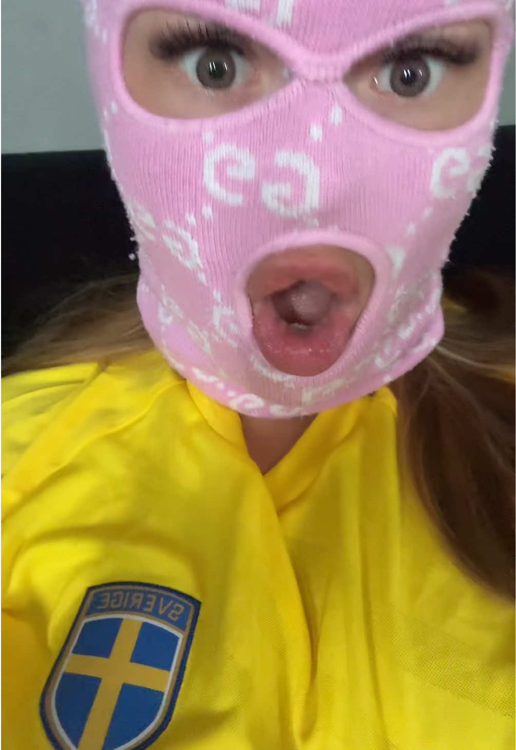 @Fröken
