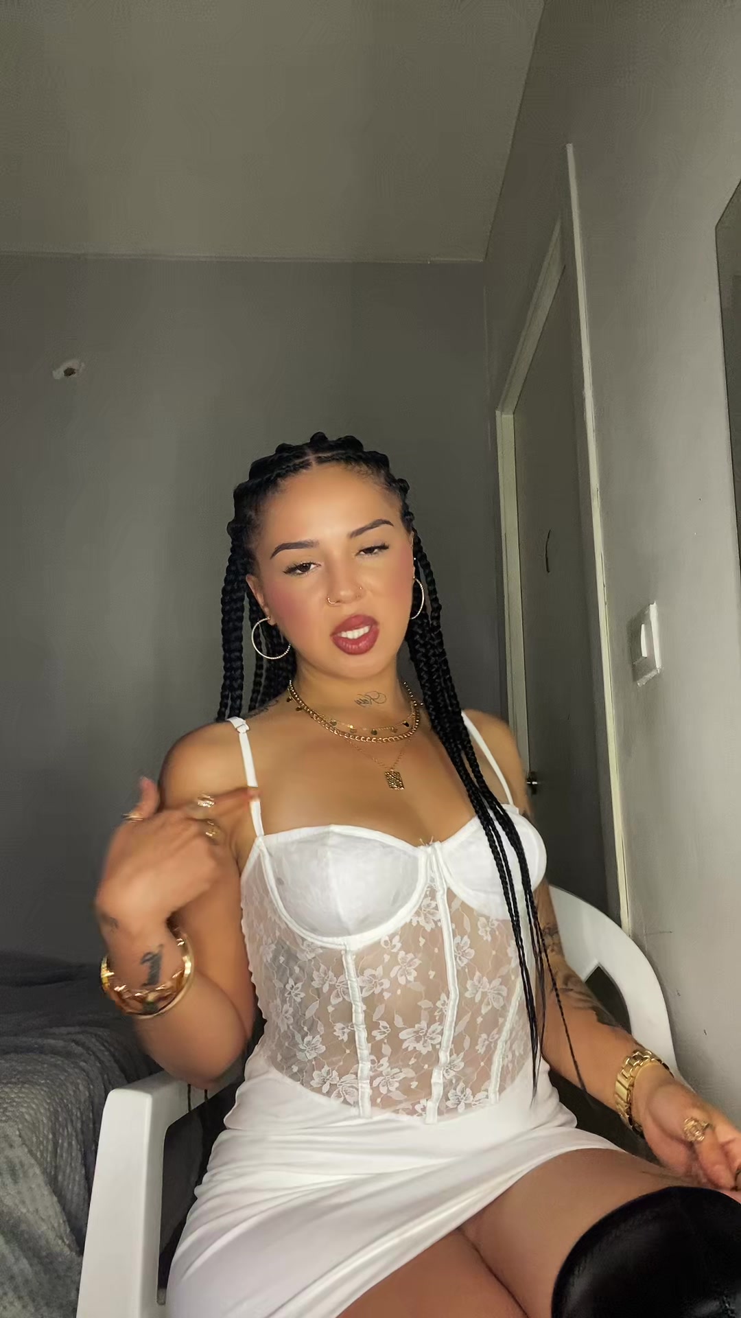 @monifernandezzz_