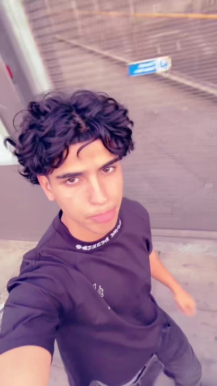 @Ayoub