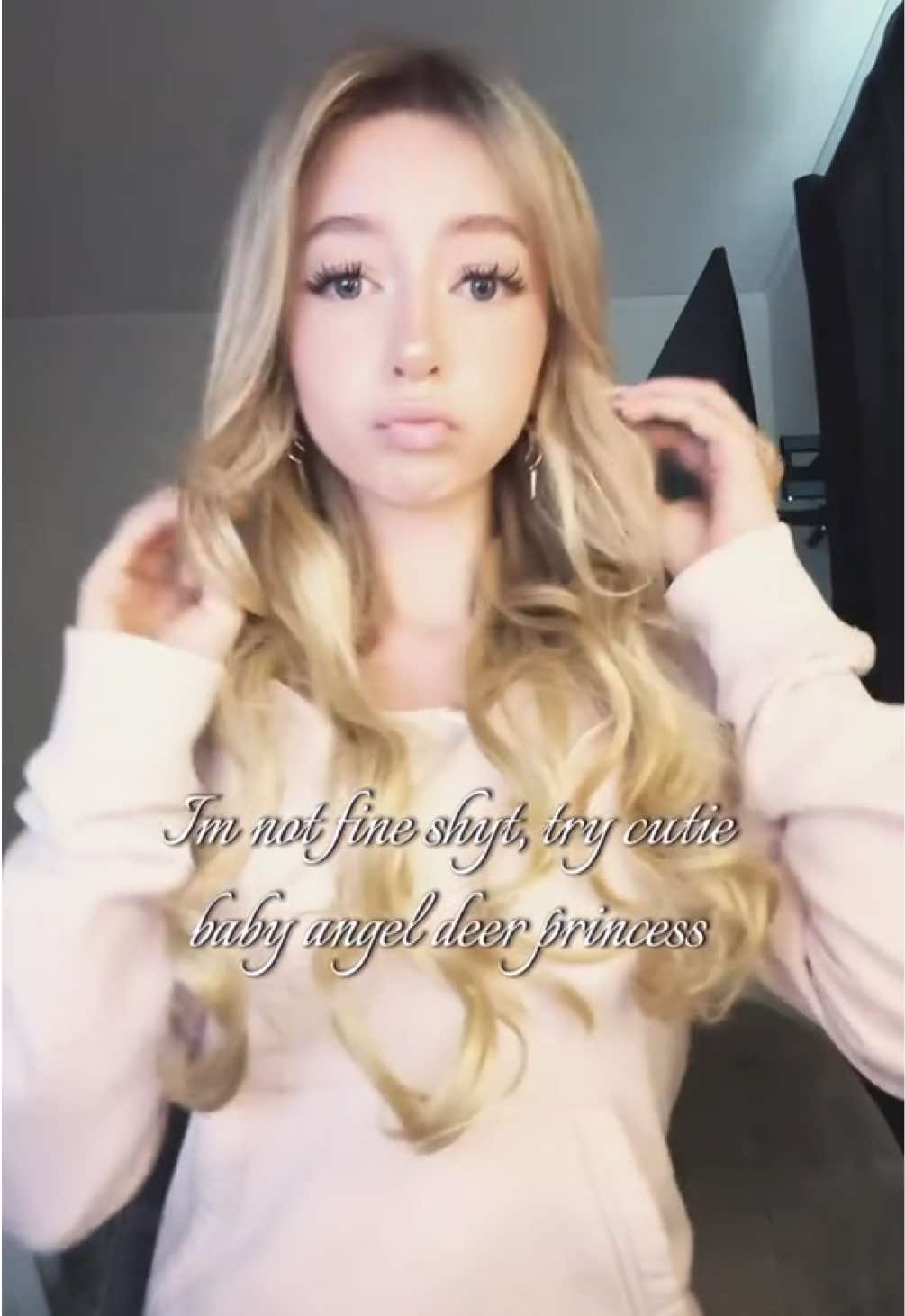 @༊*·˚ 𝓈𝓃𝑜𝓌𝒶𝓃𝑔𝑒𝓁 🪽