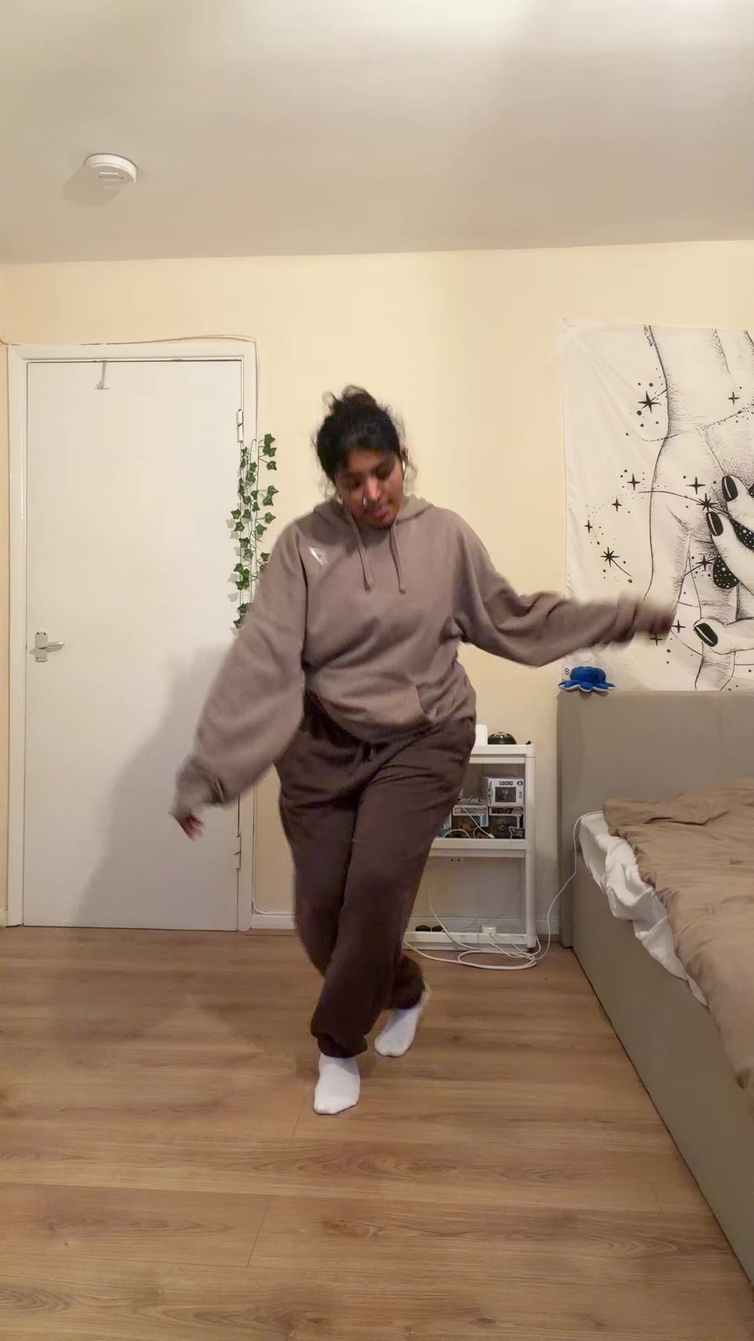 @Puhalini