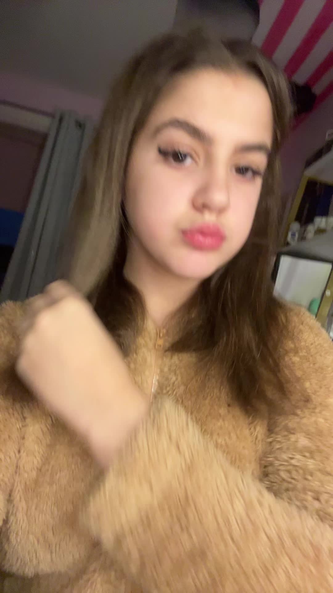 @notyarastewart.xx