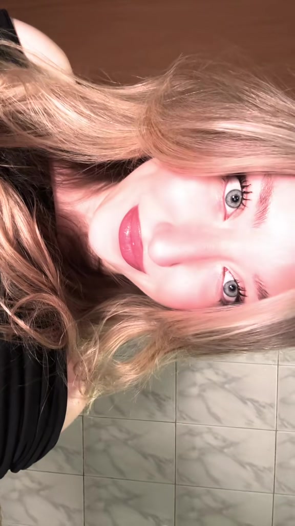 @BloominDonna