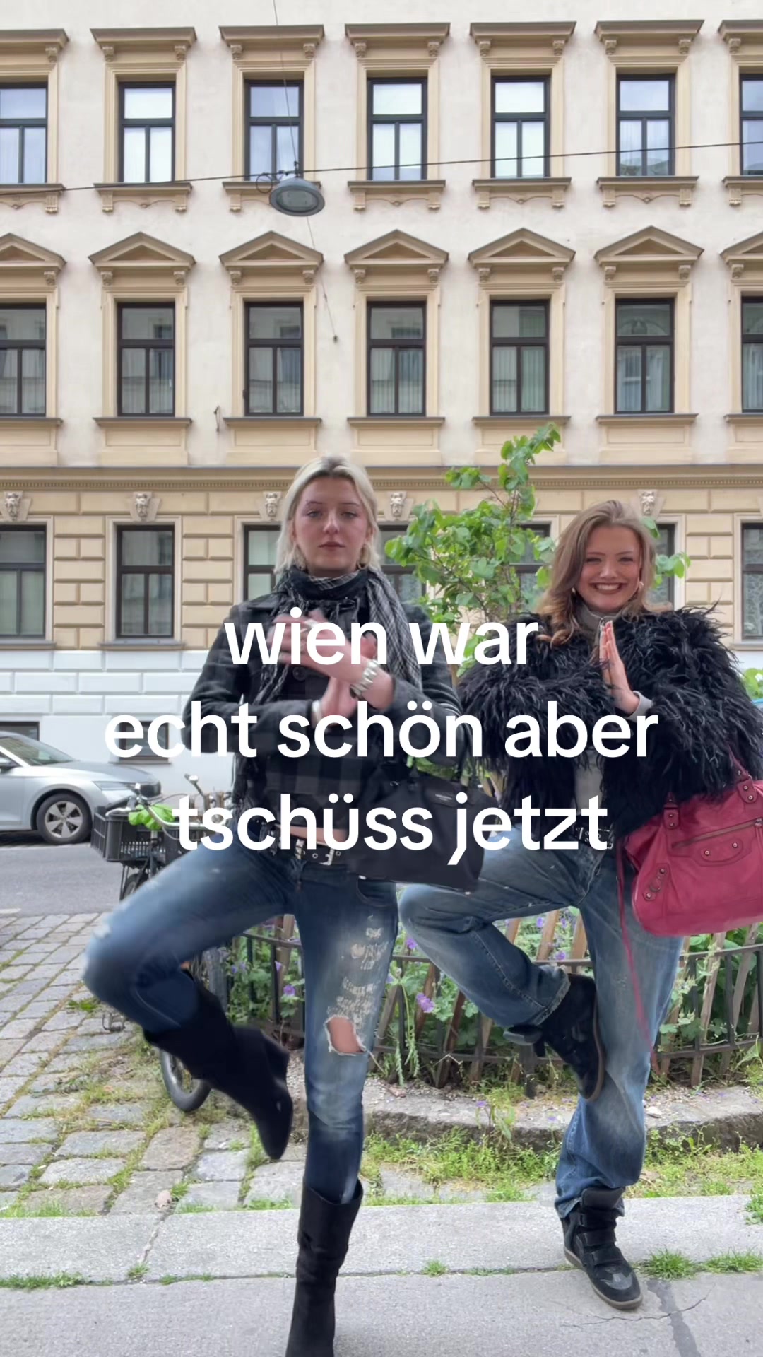 @AMELIE