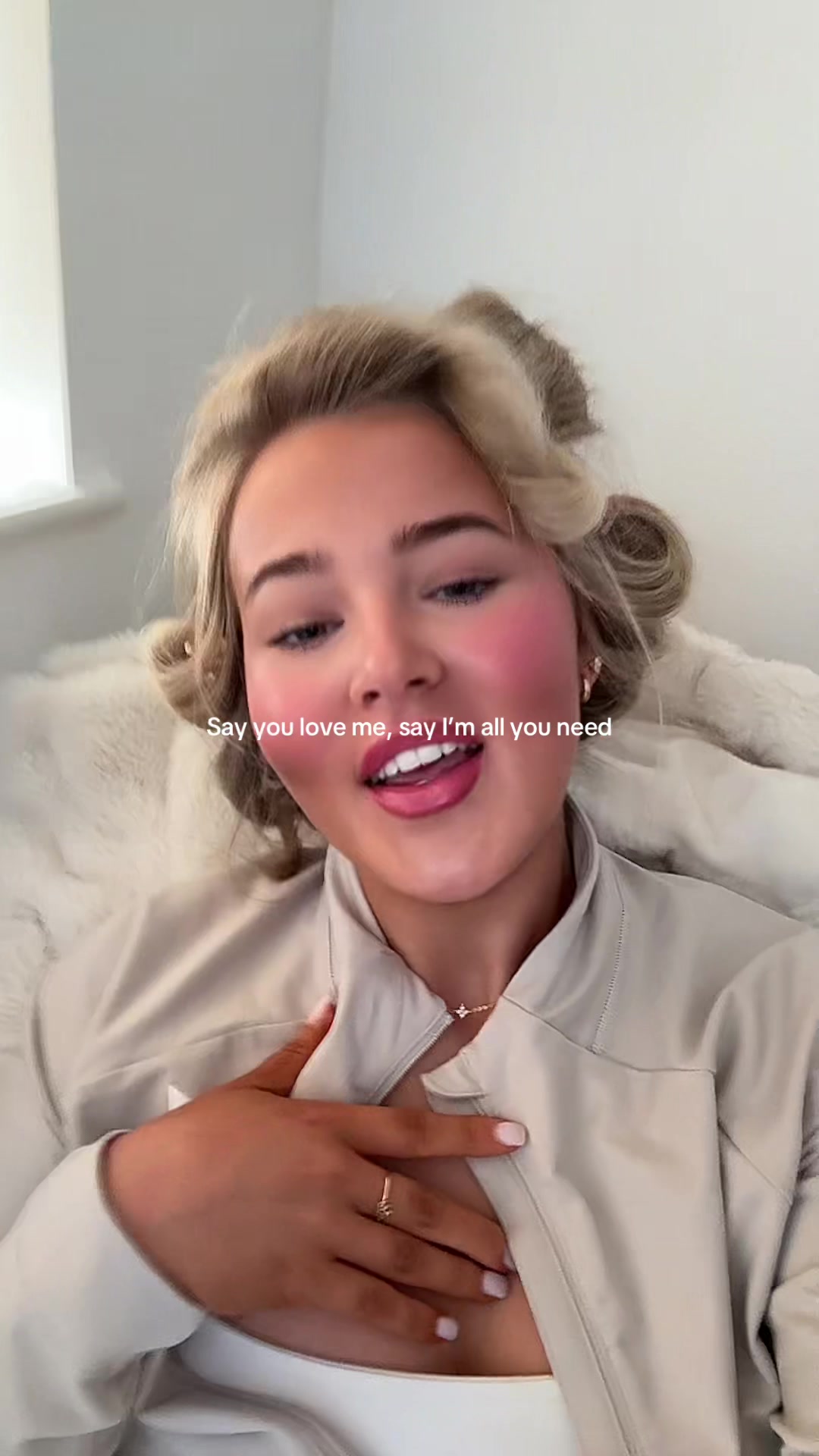 @LOTTIE-LOU RABJOHN