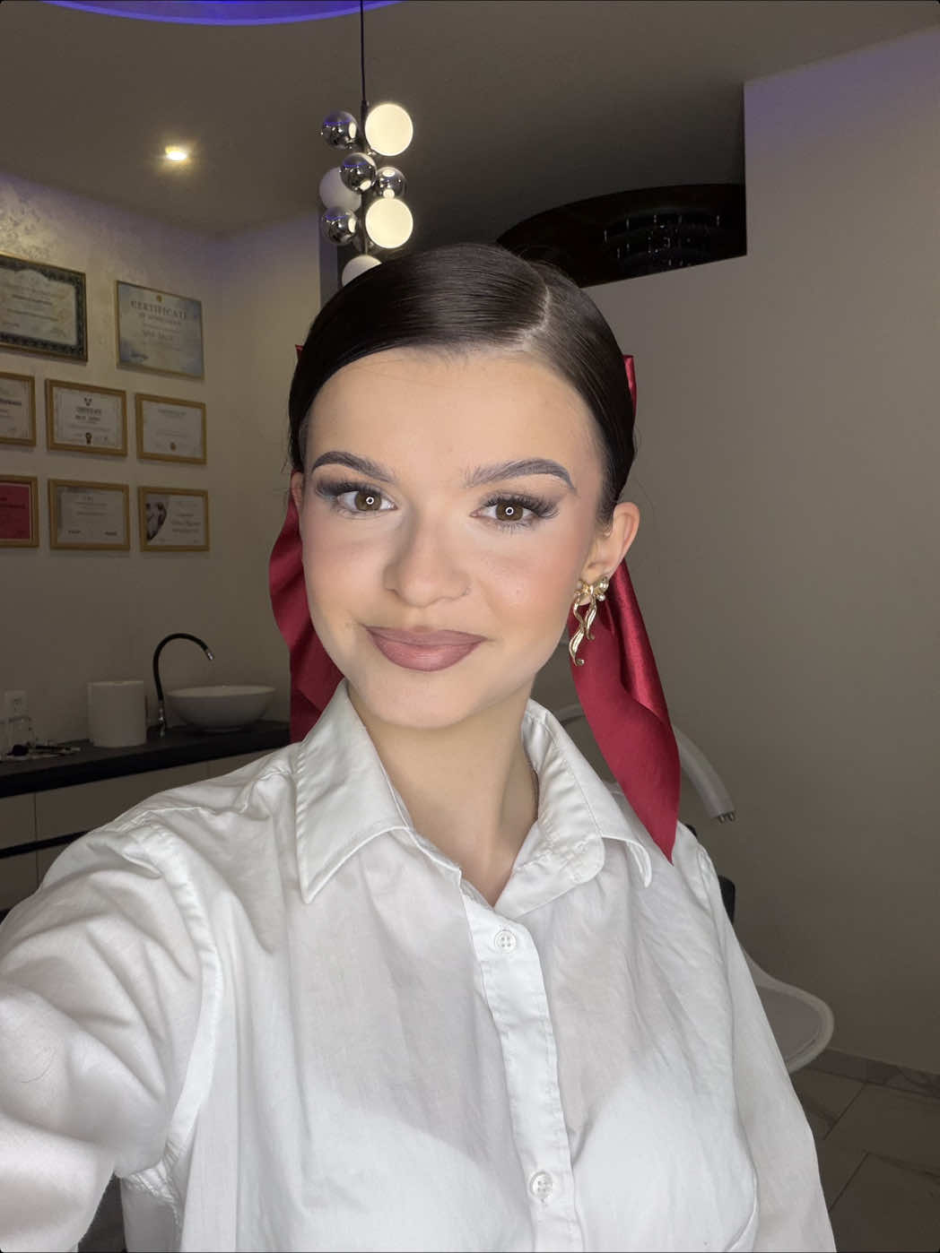 @Adelisa