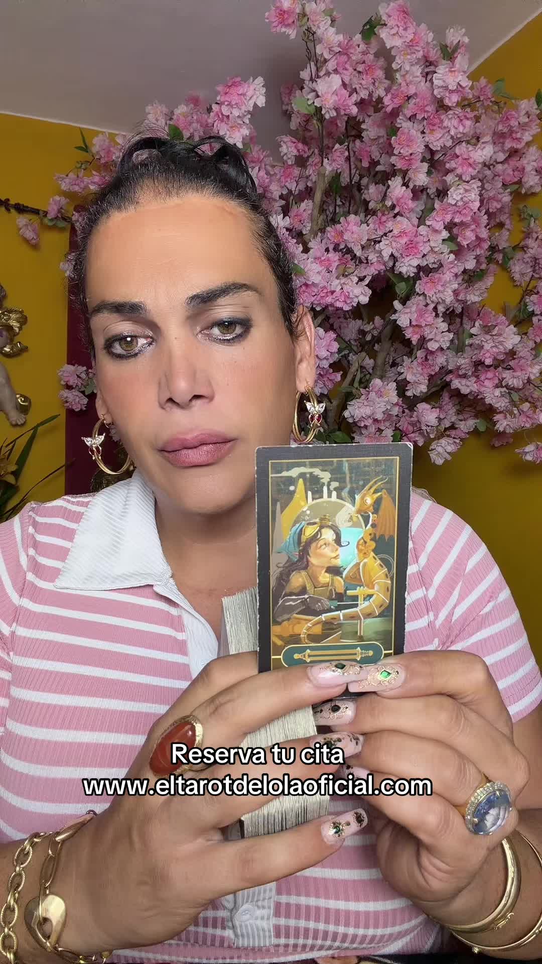 @Eltarotdelola