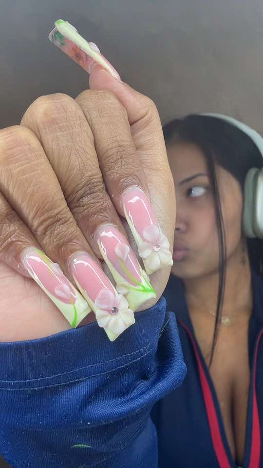 @Cocoahon3y