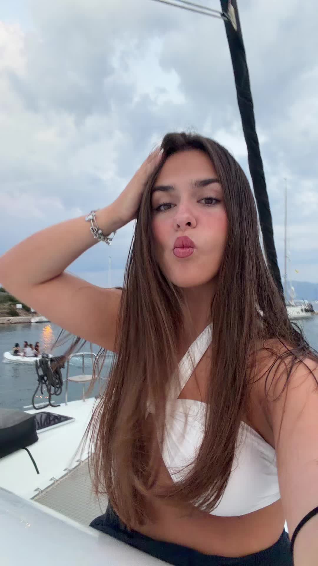 @kat