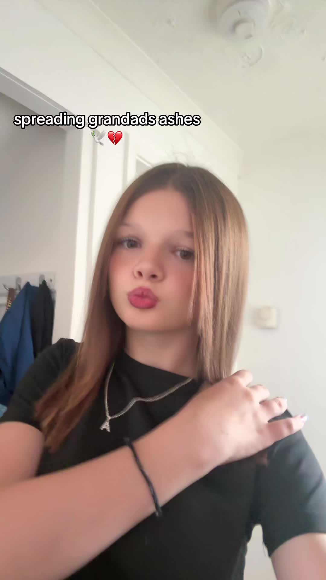 @𝐚𝐛𝐢~𝐜𝐡𝐚𝐫𝐥𝐨𝐭𝐭𝐞🪭⚡️